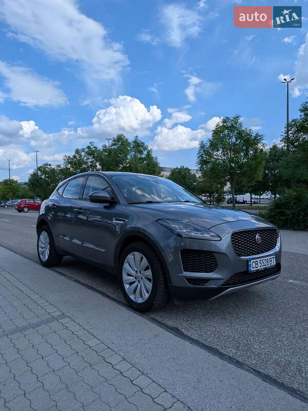 Позашляховик / Кросовер Jaguar E-Pace 2018 в 