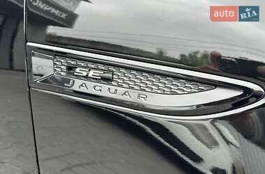 Внедорожник / Кроссовер Jaguar E-Pace 2019 в 
