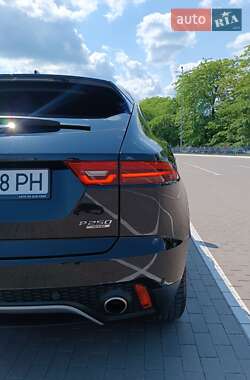 Внедорожник / Кроссовер Jaguar E-Pace 2018 в 