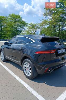 Внедорожник / Кроссовер Jaguar E-Pace 2018 в 