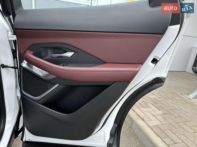Внедорожник / Кроссовер Jaguar E-Pace 2021 в Киеве