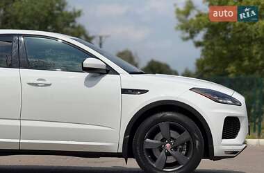 Позашляховик / Кросовер Jaguar E-Pace 2019 в 