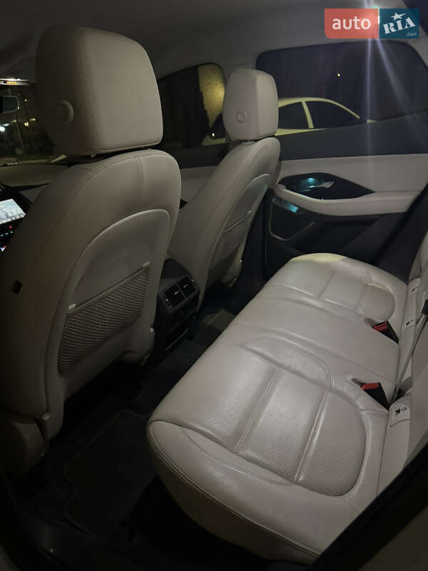 Внедорожник / Кроссовер Jaguar E-Pace 2018 в Хмельницком