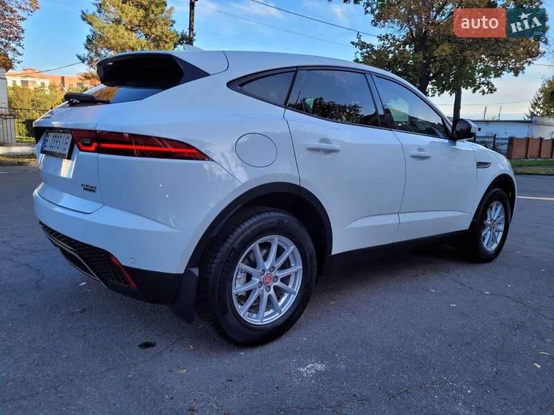 Внедорожник / Кроссовер Jaguar E-Pace 2019 в Киеве