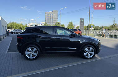 Внедорожник / Кроссовер Jaguar E-Pace 2020 в 
