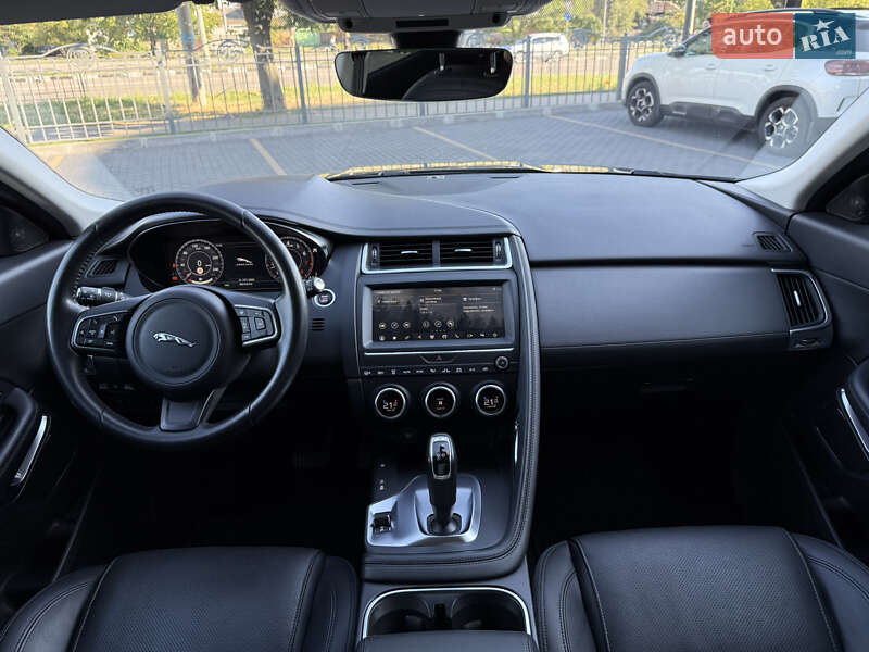 Позашляховик / Кросовер Jaguar E-Pace 2020 в Харкові