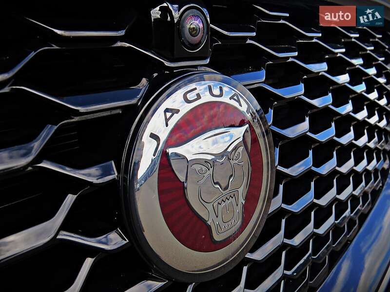 Внедорожник / Кроссовер Jaguar E-Pace 2018 в Черкассах