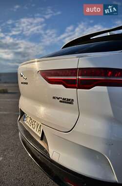 Внедорожник / Кроссовер Jaguar E-Pace 2018 в 