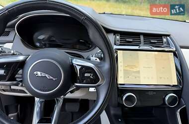Внедорожник / Кроссовер Jaguar E-Pace 2021 в 