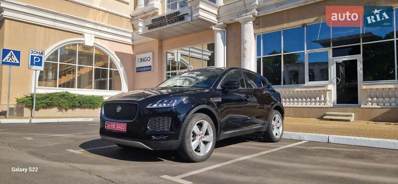 Внедорожник / Кроссовер Jaguar E-Pace 2019 в 
