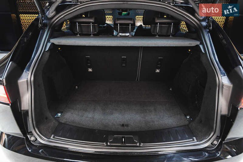 Внедорожник / Кроссовер Jaguar E-Pace 2018 в Одессе