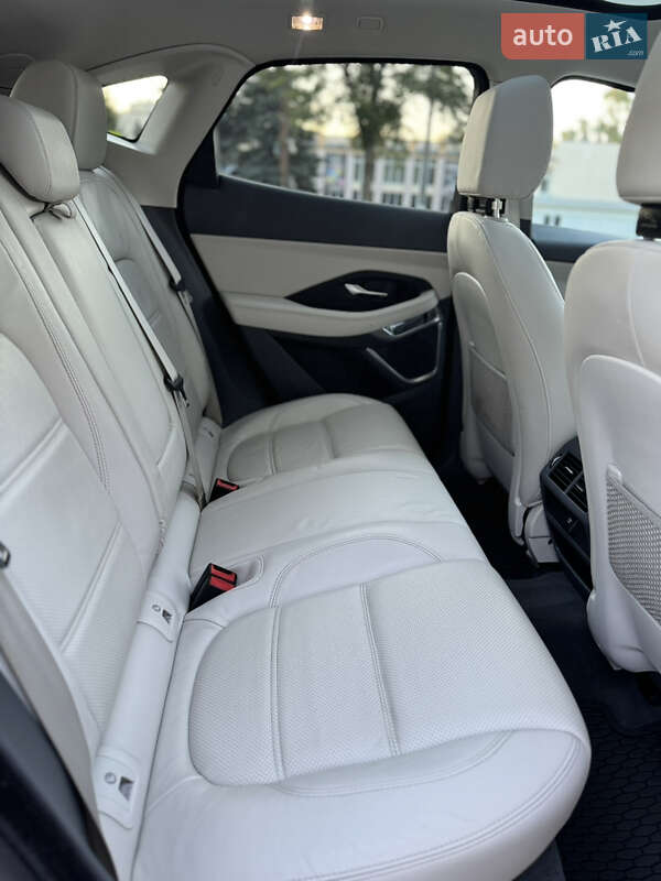 Позашляховик / Кросовер Jaguar E-Pace 2018 в Києві фото 12 Позашляховик / Кросовер Jaguar E-Pace 2018 в Києві