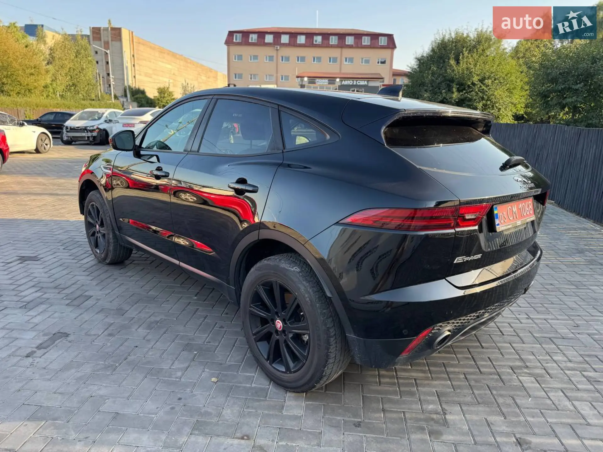 2018 Jaguar E-Pace - мініатюра 3