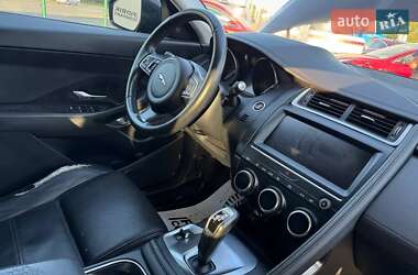 Внедорожник / Кроссовер Jaguar E-Pace 2018 в 
