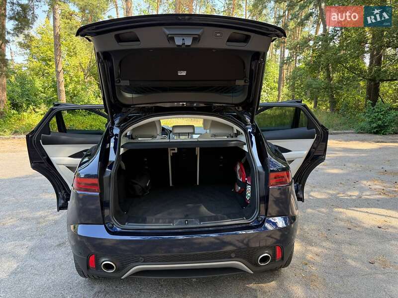 Позашляховик / Кросовер Jaguar E-Pace 2021 в Черкасах