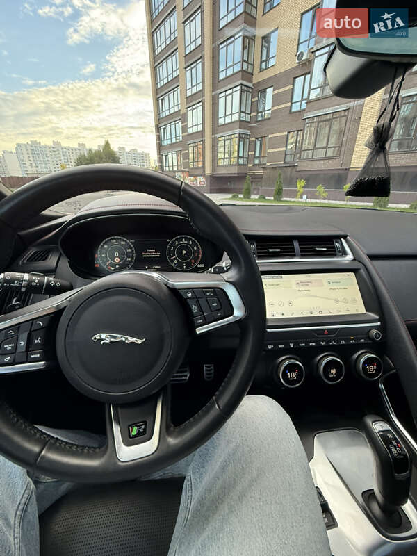 Внедорожник / Кроссовер Jaguar E-Pace 2019 в Киеве