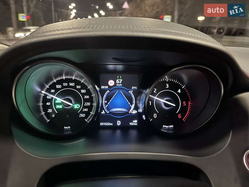 Позашляховик / Кросовер Jaguar E-Pace 2018 в Києві