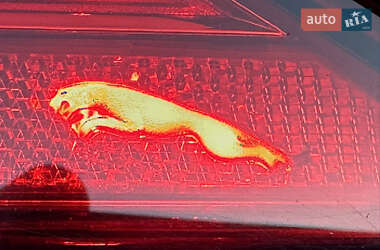 Внедорожник / Кроссовер Jaguar E-Pace 2018 в 