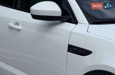 Внедорожник / Кроссовер Jaguar E-Pace 2019 в 