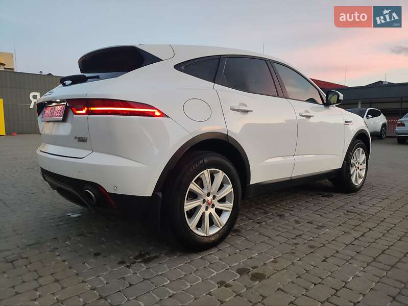 Позашляховик / Кросовер Jaguar E-Pace 2019 в Львові