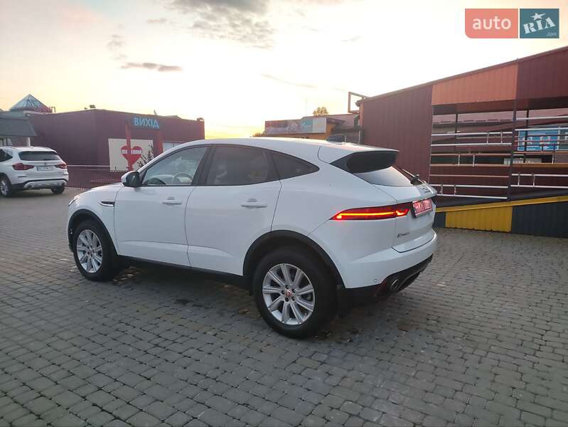 Позашляховик / Кросовер Jaguar E-Pace 2019 в Львові