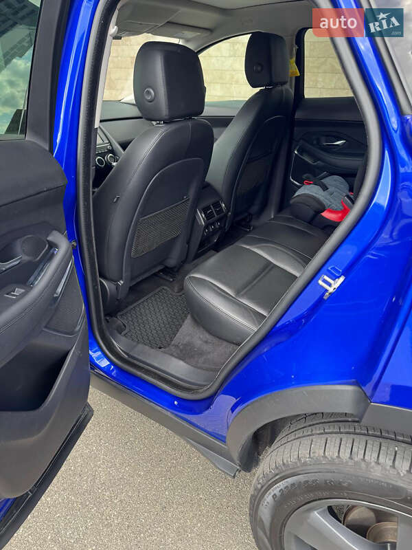 Внедорожник / Кроссовер Jaguar E-Pace 2018 в Киеве фото 24 Внедорожник / Кроссовер Jaguar E-Pace 2018 в Киеве