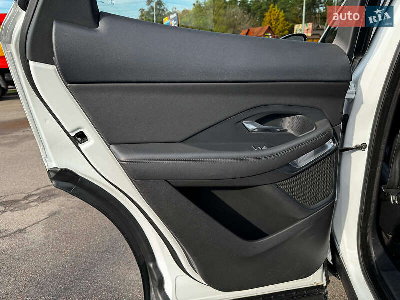 Позашляховик / Кросовер Jaguar E-Pace 2019 в Києві фото 24 Позашляховик / Кросовер Jaguar E-Pace 2019 в Києві