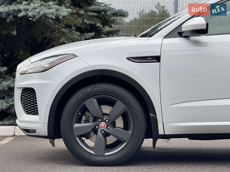 Позашляховик / Кросовер Jaguar E-Pace 2019 в Києві