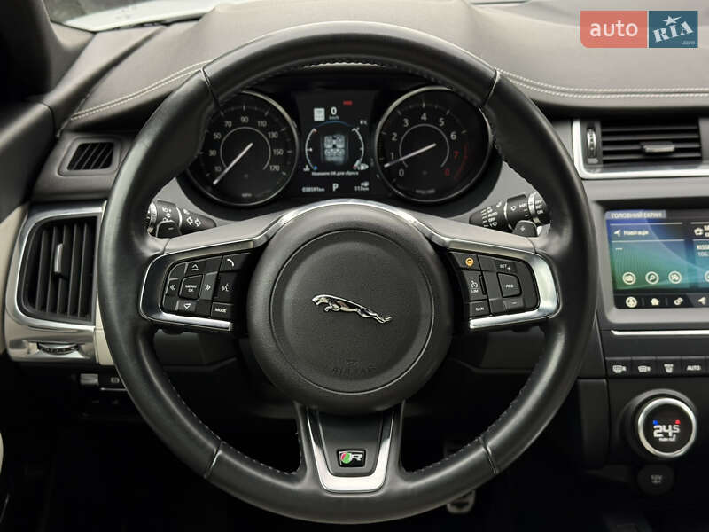 Позашляховик / Кросовер Jaguar E-Pace 2019 в Києві
