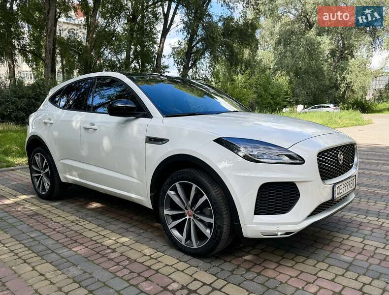 Позашляховик / Кросовер Jaguar E-Pace 2020 в Чернівцях