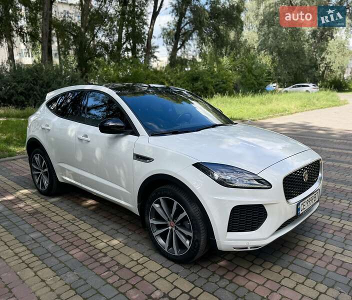 Позашляховик / Кросовер Jaguar E-Pace 2020 в Чернівцях