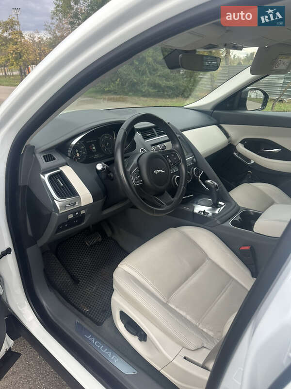 Внедорожник / Кроссовер Jaguar E-Pace 2019 в Кривом Роге