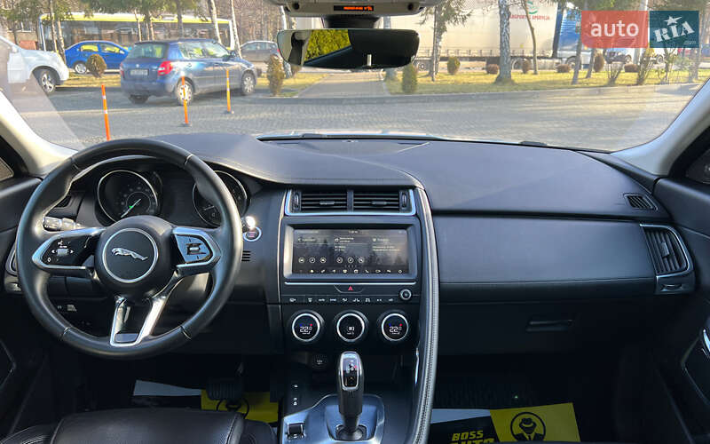 Внедорожник / Кроссовер Jaguar E-Pace 2018 в Львове фото 12 Внедорожник / Кроссовер Jaguar E-Pace 2018 в Львове
