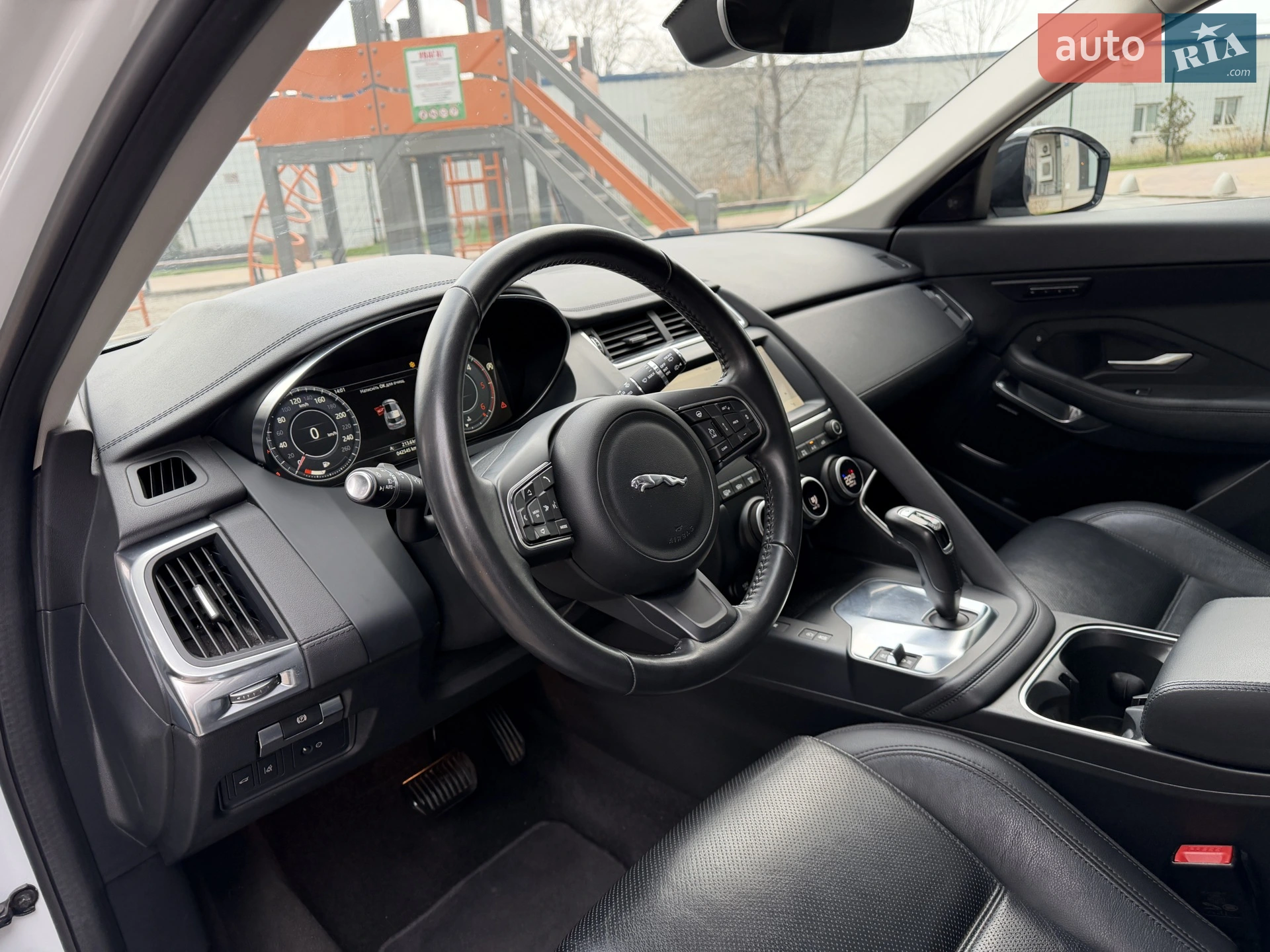 2020 Jaguar E-Pace - мініатюра 15
