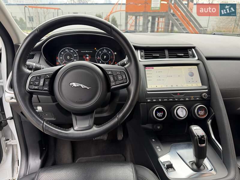 Внедорожник / Кроссовер Jaguar E-Pace 2020 в Киеве