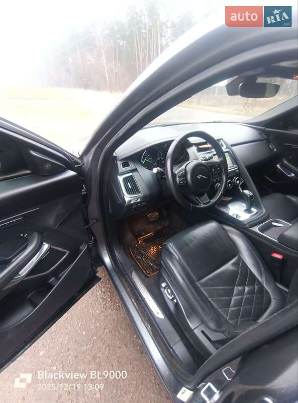 Внедорожник / Кроссовер Jaguar E-Pace 2018 в Чернигове