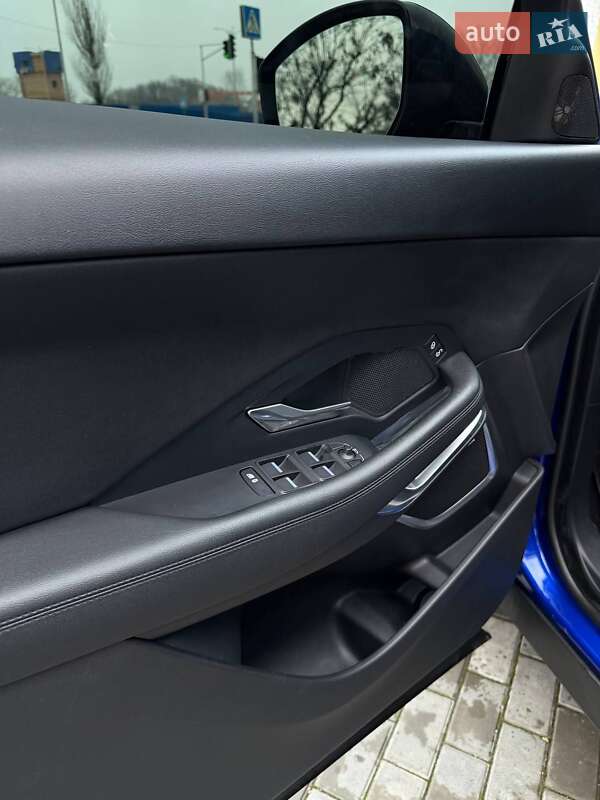 Внедорожник / Кроссовер Jaguar E-Pace 2019 в Кременце фото 22 Внедорожник / Кроссовер Jaguar E-Pace 2019 в Кременце