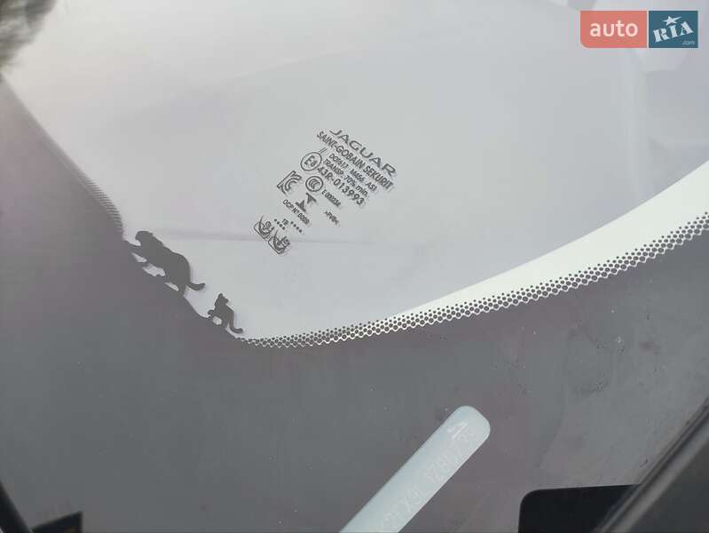 Внедорожник / Кроссовер Jaguar E-Pace 2019 в Львове фото 27 Внедорожник / Кроссовер Jaguar E-Pace 2019 в Львове