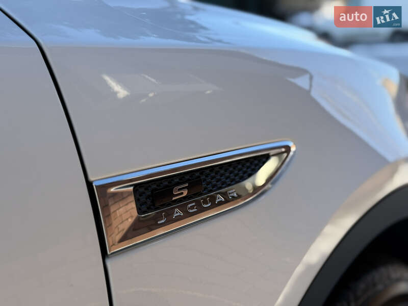 Внедорожник / Кроссовер Jaguar E-Pace 2019 в Броварах