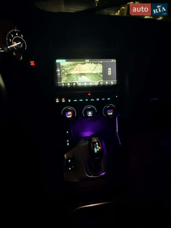 Позашляховик / Кросовер Jaguar E-Pace 2019 в Тернополі