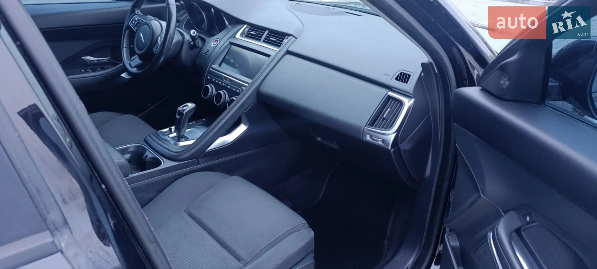 2018 Jaguar E-Pace - мініатюра 8