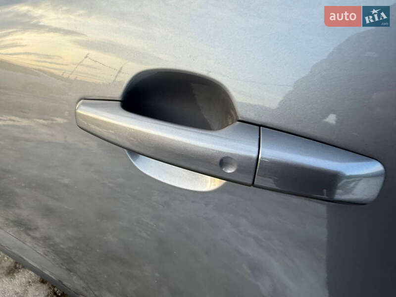 Внедорожник / Кроссовер Jaguar E-Pace 2021 в Коломые