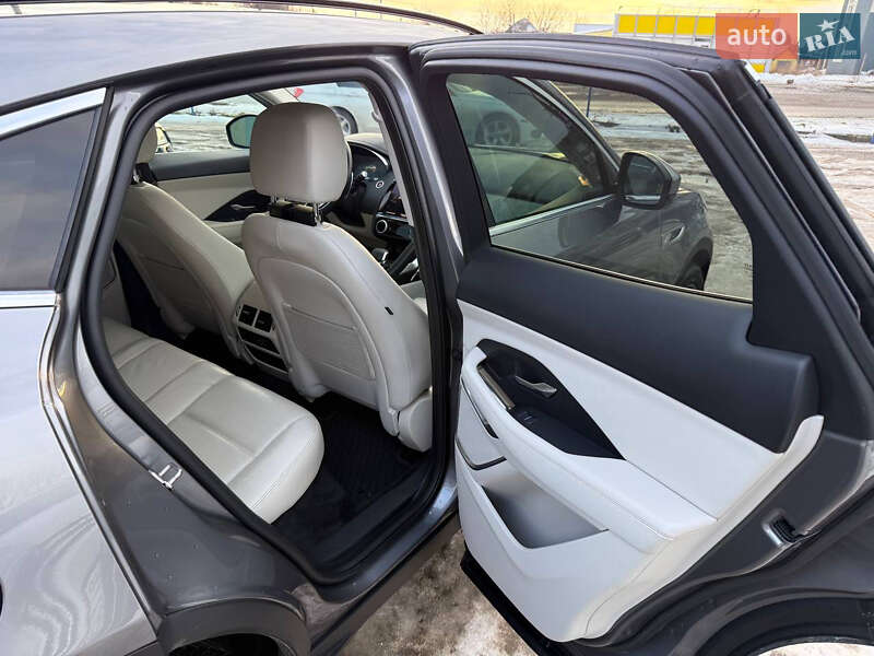 Внедорожник / Кроссовер Jaguar E-Pace 2021 в Коломые