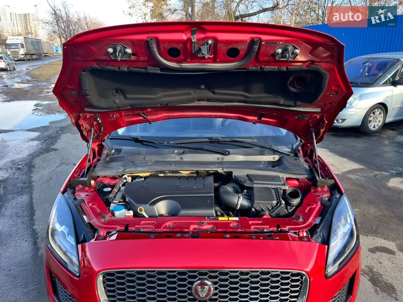 Внедорожник / Кроссовер Jaguar E-Pace 2018 в Киеве