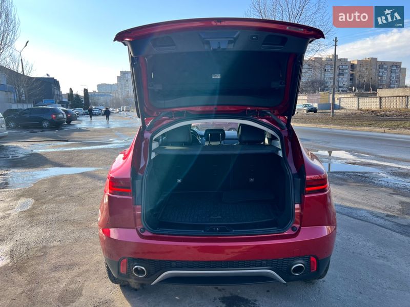 Внедорожник / Кроссовер Jaguar E-Pace 2018 в Киеве