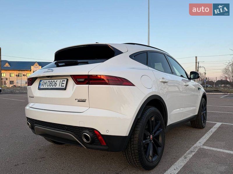 Внедорожник / Кроссовер Jaguar E-Pace 2019 в Киеве