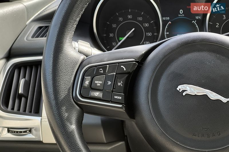 Внедорожник / Кроссовер Jaguar E-Pace 2019 в Львове