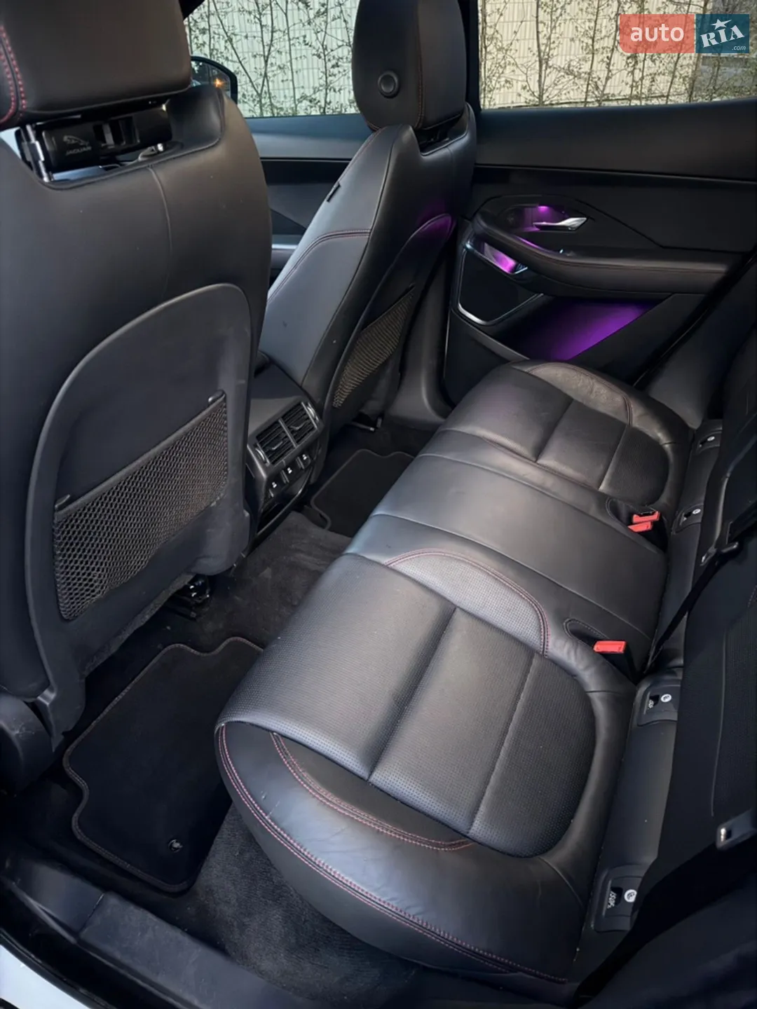 2018 Jaguar E-Pace - мініатюра 15
