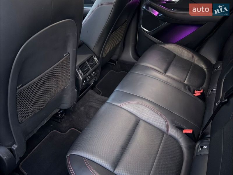 Внедорожник / Кроссовер Jaguar E-Pace 2018 в Киеве