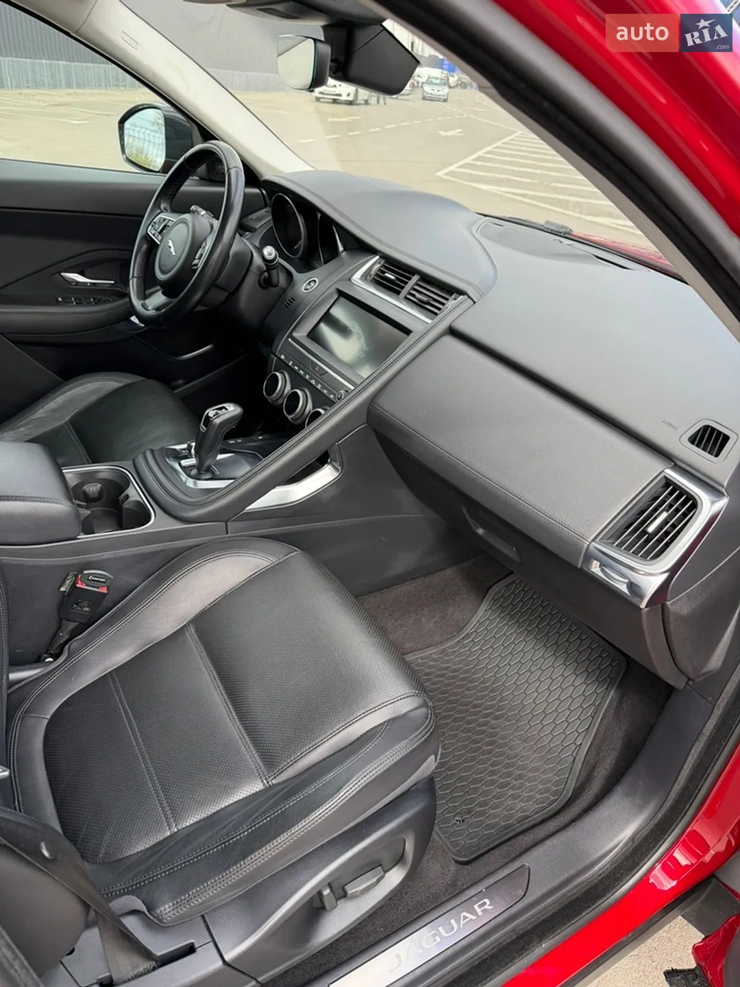 2018 Jaguar E-Pace - мініатюра 17